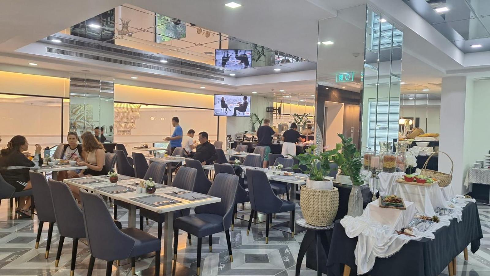 Surestay Hotel By Best Western Vientiane Exterior photo