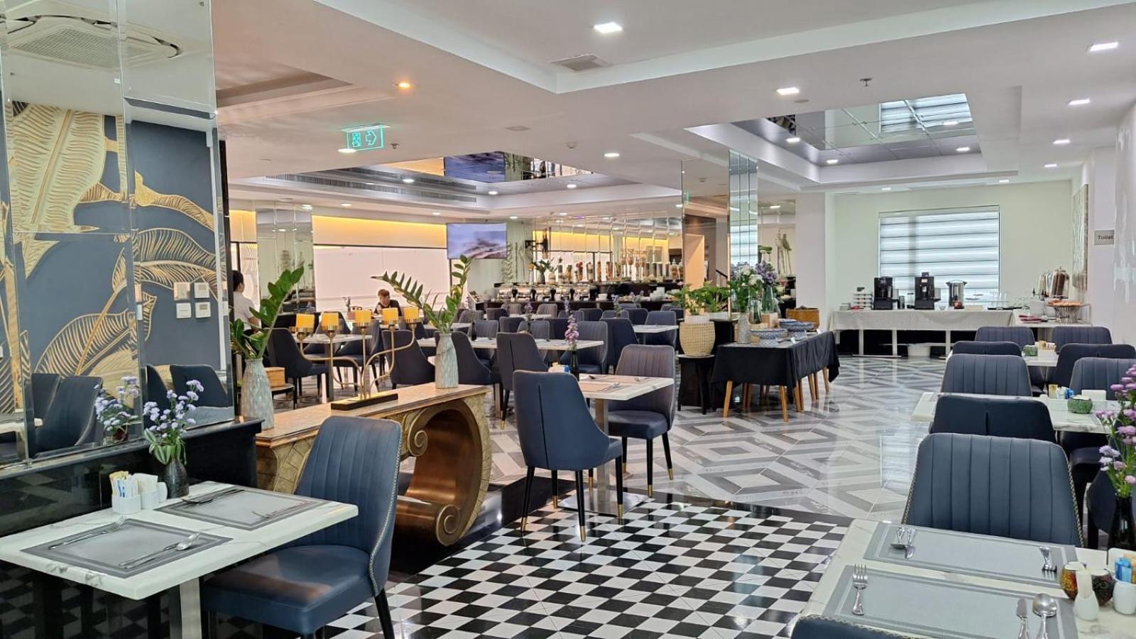 Surestay Hotel By Best Western Vientiane Exterior photo
